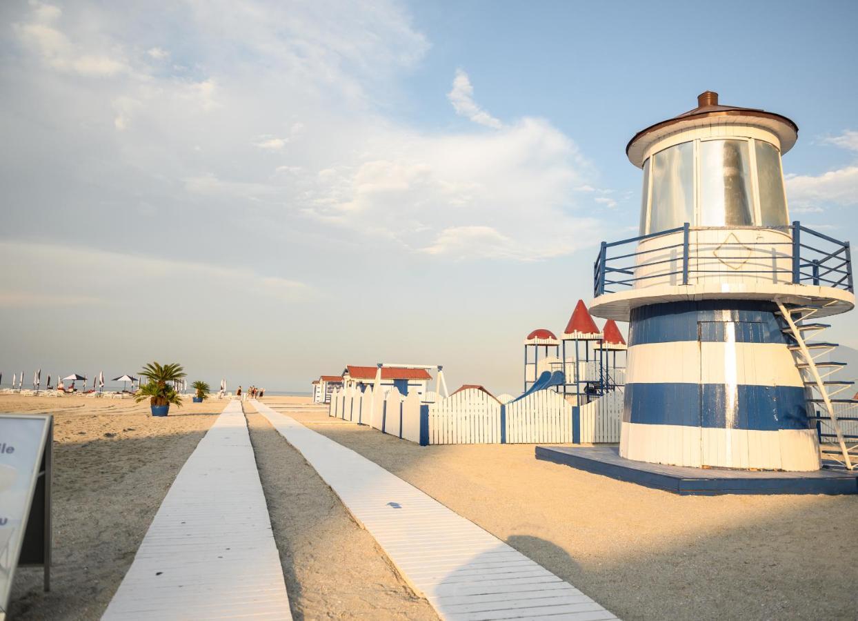 Sunset Lake Apartament Mamaia Dış mekan fotoğraf